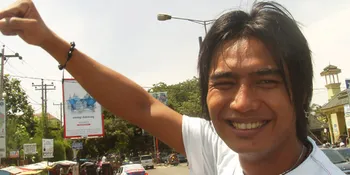 Charly ST12 Diarak Keliling Kota Medan