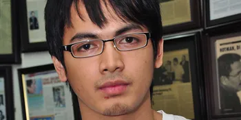 Solois Inge Ngefans Sama Tommy Kurniawan