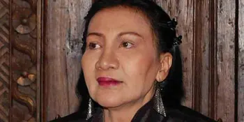 Ratna Sarumpaet Angkat Suku Yang Tolak Modernisasi