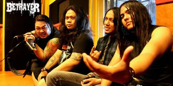 Betrayer Balik Ke Indie Label