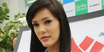 Cathy Sharon Pilih Kecil dan Ringan