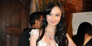 Asmirandah Ikut Tentukan Beli Perabot Rumah