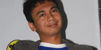 Demi Film Hollywood, Raditya Dika Rela ke Singapura