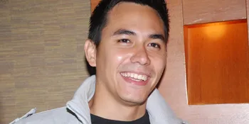 Darius Sinathrya Makin Enjoy Bawakan Kuis