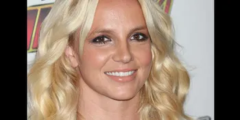 Britney Spears Diam-Diam Bertunangan!