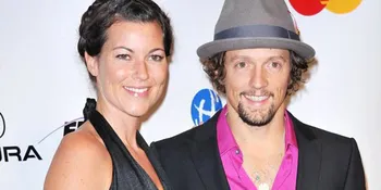 Jason Mraz Batal Menikah!