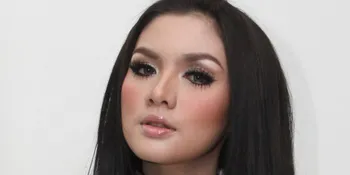 Kegemukan Buat Vicky Shu Tak Pede