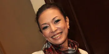 Syaharani: ESQI:EF Tak Target Album