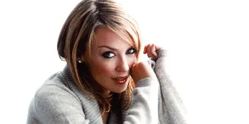 Kylie Minogue Takkan Berhenti ke Bali