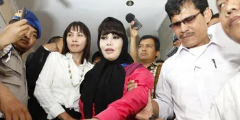 Kisah Melinda Dee Diangkat ke Layar Lebar