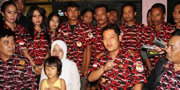 Selebriti Gelar Doa Bersama Keluarga Ruyati