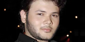 Ridho Rhoma Habiskan 13 Jam Nonton Film India