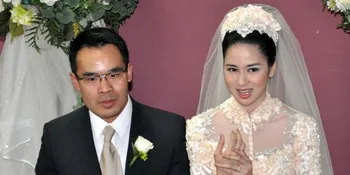 Laura Basuki Tunda Kehamilan?