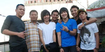 Dodhy Kangen Band Beri Warna Beda di Hitller