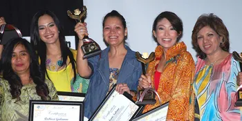 Tiga Selebriti Raih Alumni Award 2011