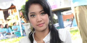 Tunggu Taksi, Widy Vierra Ditarik Paksa Masuk Mobil