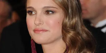 Natalie Portman Pilih Nama Ibrani Untuk Bayinya