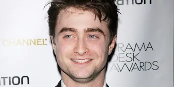 Mikir Masa Depan, Daniel Radcliffe Siap-Siap Kuliah