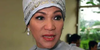 Dorce Gamalama Bantah Berantem Dengan Mantan Pacar