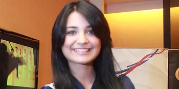 Libur, Shireen Sungkar Tetap Sibuk