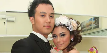 Thalita - Dennis Pilih Foto Prewed Indoor dan Outdoor