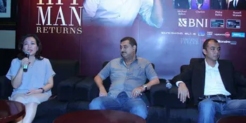 David Foster Minta Kamar di Lantai Dasar