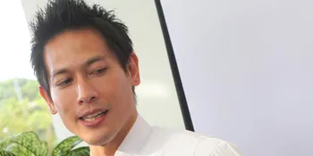 Chef Juna Suka Hiking