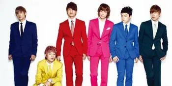 Teen Top Rilis Album Perdana