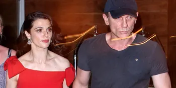 Daniel Craig - Rachel Weisz Pamer Ciuman Pertama