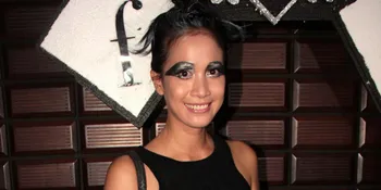 Fanny Fabriana Tak Akan Menunda!