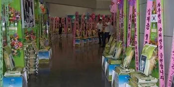 Premier Film, Fans Jaejoong Sumbang Beras