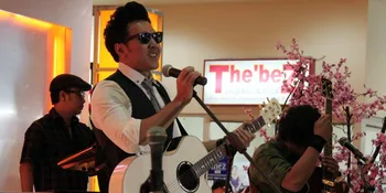 Konser Naif, Mall Serasa Stadion Bola