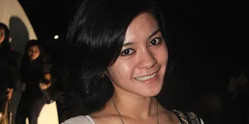 Persiapan Nikah Enno Lerian Cuma Sebulan