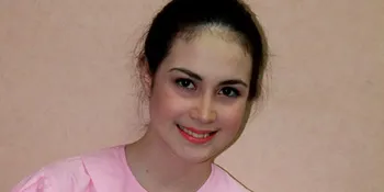 Arumi Belum Belum Temukan Pria Yang Cocok