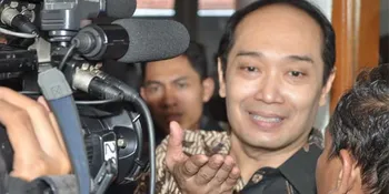 Adjie Notonegoro Cuma Sahur Dengan Sebotol Air