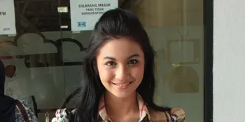 Ariel Tatum, Menyanyi Profesi Yang Tertunda