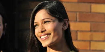 Freida Pinto Kecewa 'PLANET OF THE APES' Tanpa Simpanse