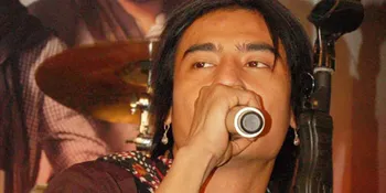 Ramadhan, Konser ST12 Masih Tetap Ricuh