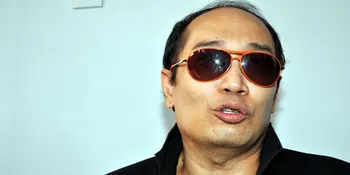 Adjie Notonegoro Lebaran di Rumah?