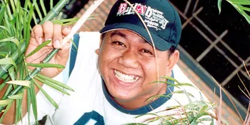 Lebaran, Ade Namnung Kunjungi Rumah Kekasih