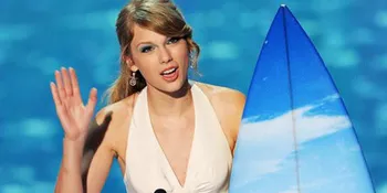 Taylor Swift - Taylor Lautner Dekat Lagi!