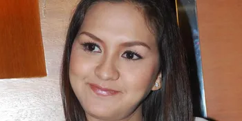 Sekolah Mahal, Donna Agnesia Tunda Tambah Momongan