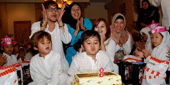 Rayakan Ultah Anak, Moldy Ajarkan Indahnya Berbagi