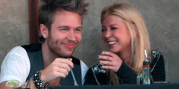 Dalam Sehari, Tara Reid Tunangan Langsung Nikah