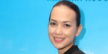 Meski Sulit, Ira Wibowo Tak Ikut Kelas Bahasa