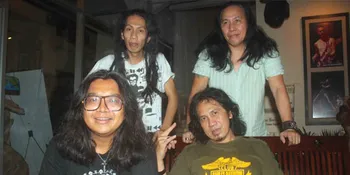 Power Slaves Diundang 17-an di Istana Negara