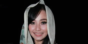 Rini Idol Belum Ingin Fokus Pacaran