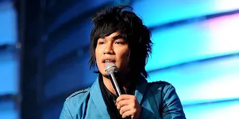 Rizal Armada Suka Ngobrol di Atas Panggung