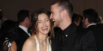 Justin Timberlake - Jessica Biel 'CLBK'?