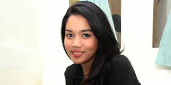 Alexandra Asmasoebrata: Lebaran Dulu, Baru Latihan